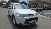 Mitsubishi Outlander 2014 White for sale