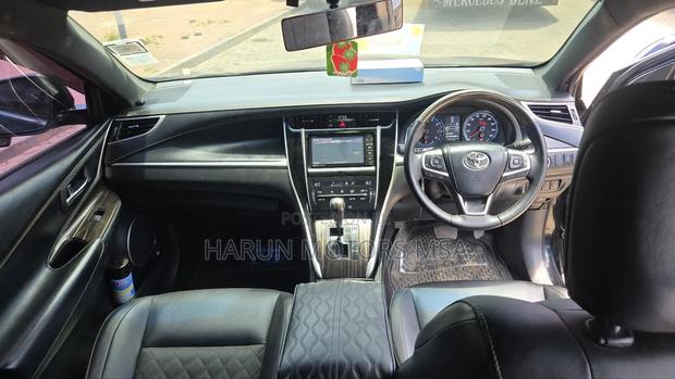 Toyota Harrier 2016 Black