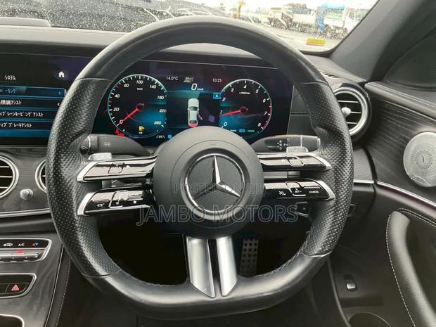 Mercedes-Benz E200 2020 Black