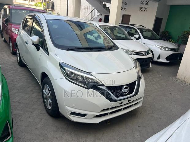 Nissan Note 2018 White