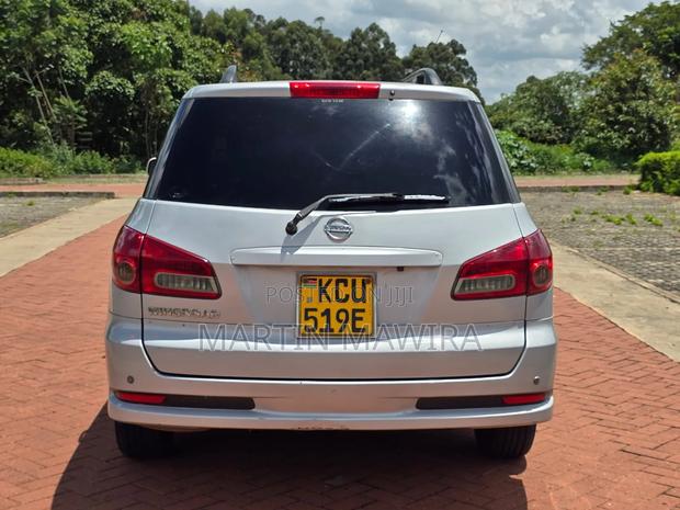Nissan Wingroad 2011 Silver