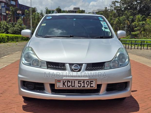 Nissan Wingroad 2011 Silver