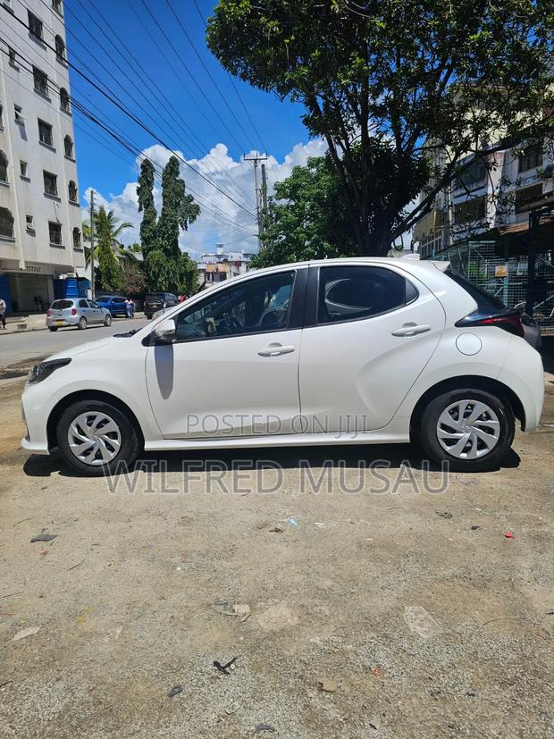 Toyota Yaris 2020 White