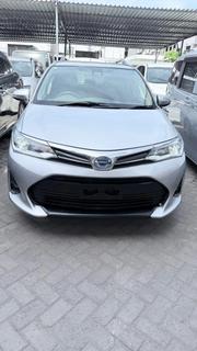 Toyota Corolla Fielder 2018 Silver for sale