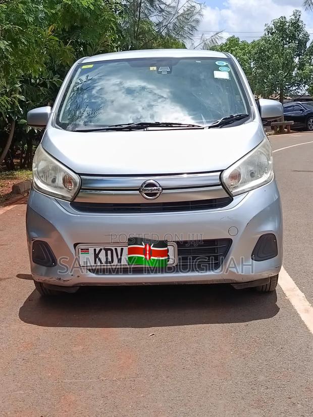 Nissan Dayz 2018 Silver