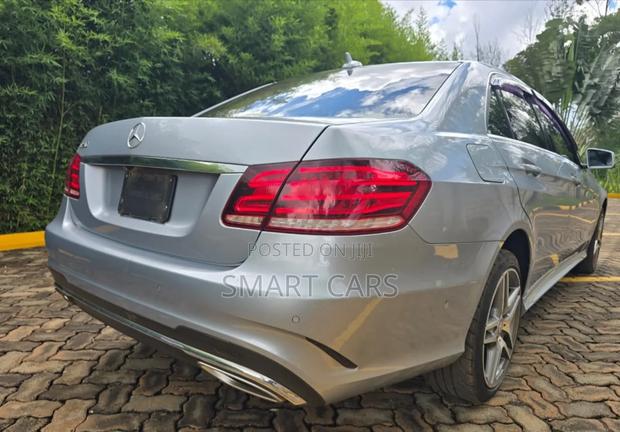 Mercedes-Benz E250 2016 Silver