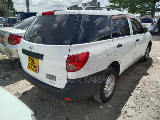 Nissan Advan 2014 White