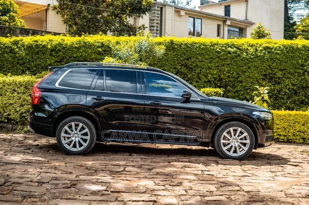 Volvo XC90 T5 Momentum AWD (2.0L 4cyl 8A) 2017 Black