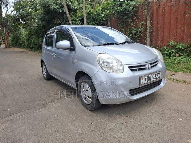 Toyota Passo 1.0 FWD 2013 Silver