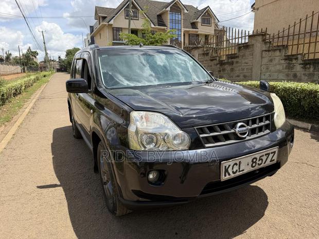 Nissan X-Trail 2.0 Petrol XE 2010 Black