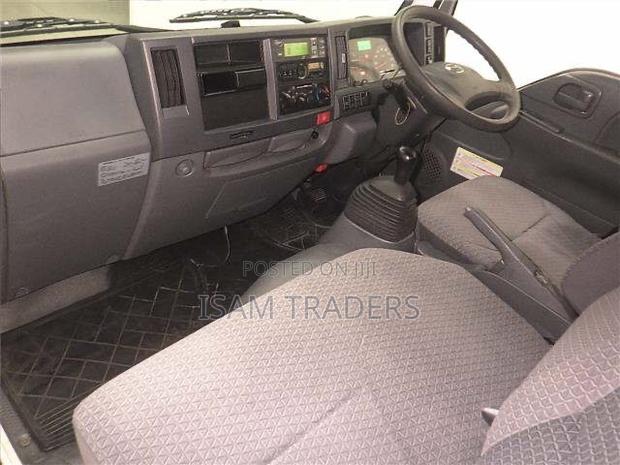 Mazda Titan Dash 2020 White