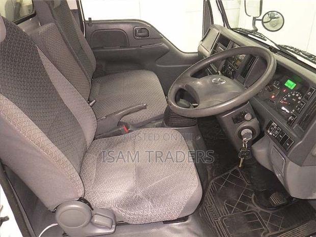 Mazda Titan Dash 2020 White