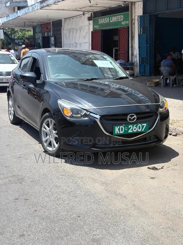 Mazda Demio 2018 Black