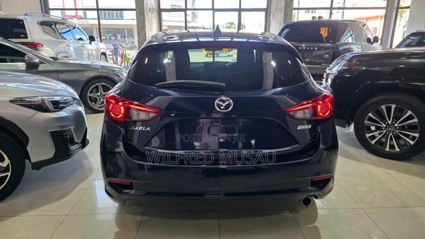 Mazda Axela 2019 Blue