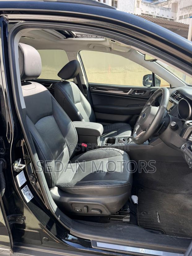 Subaru Outback 2019 Matt Black