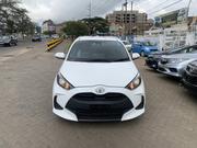 Toyota Yaris 1.5 Sedan L 2020 White for sale