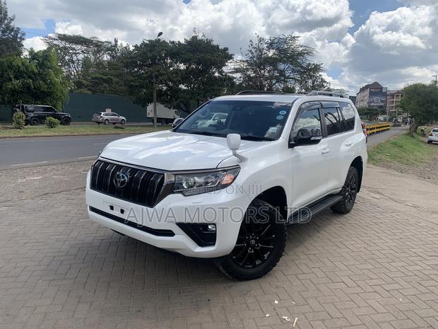 Toyota Land Cruiser Prado 2.8 2021 White