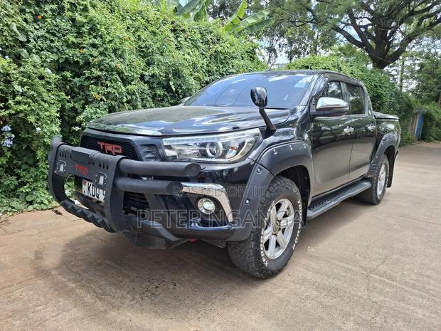 Toyota Hilux Revo Double Cab Deisel 2.8 AWD 2018 Black