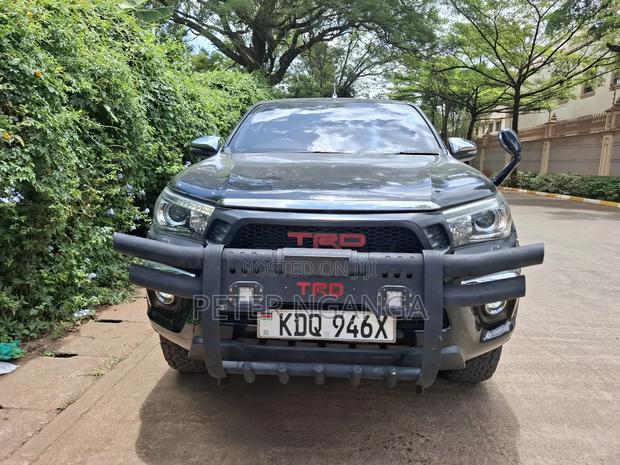 Toyota Hilux Revo Double Cab Deisel 2.8 AWD 2018 Black