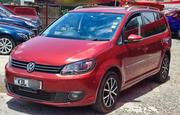 Volkswagen Touran 2016 Red for sale