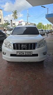 Toyota Land Cruiser Prado 2013 White for sale