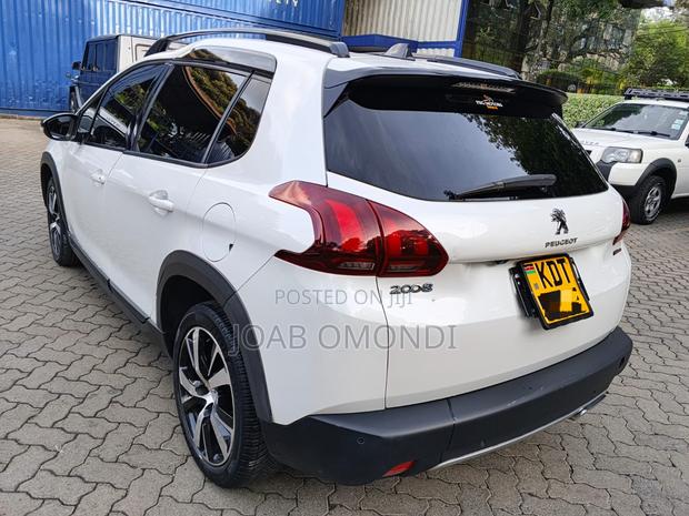 Peugeot 2008 1.2 PureTech (110 Hp) 2018 White