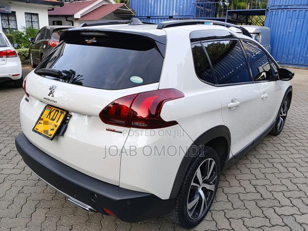 Peugeot 2008 1.2 PureTech (110 Hp) 2018 White