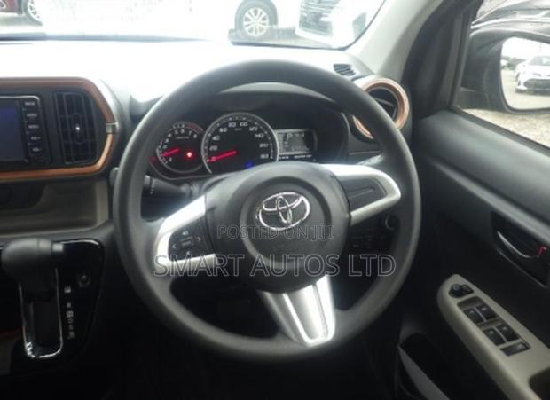 Toyota Passo 2020 Green