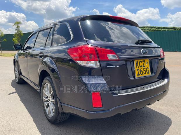 Subaru Outback 2013 Black