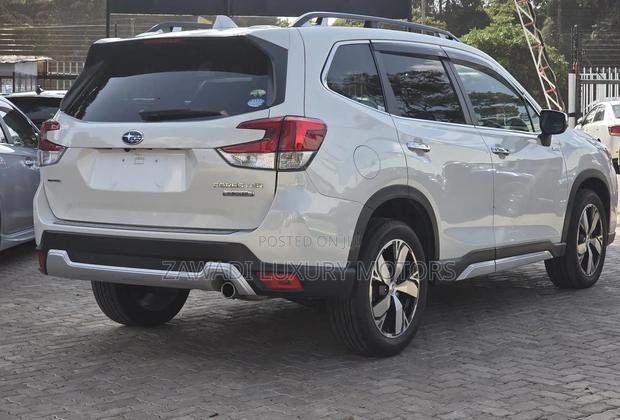 Subaru Forester 2.5i Premium AWD 2018 White