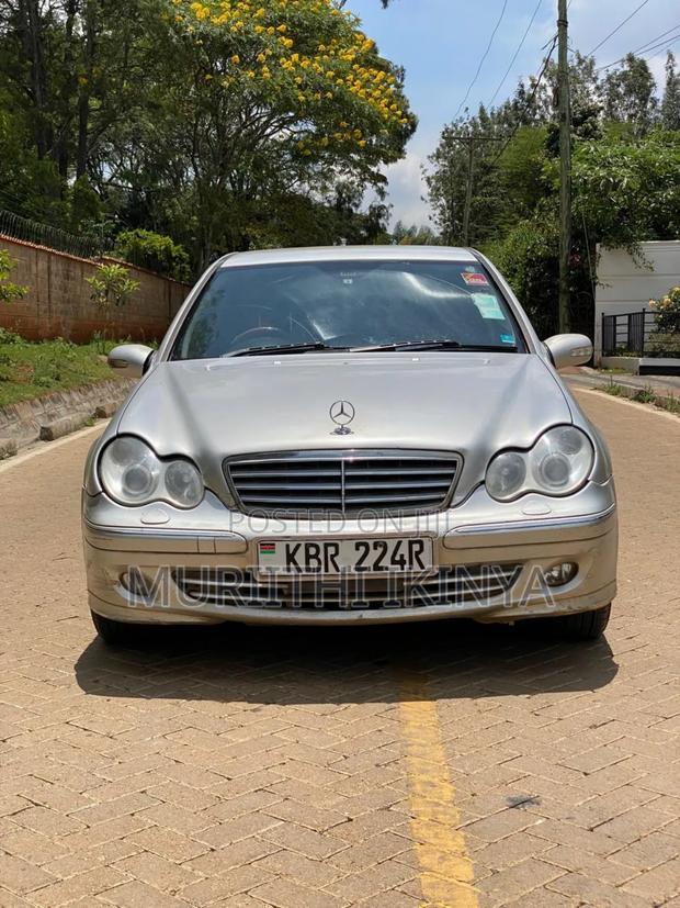 Mercedes-Benz C240 2005 Silver