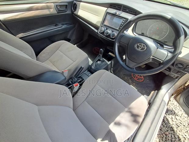 Toyota Axio 2014 Silver