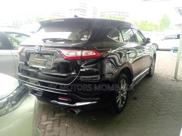 Toyota Harrier 2019 Black