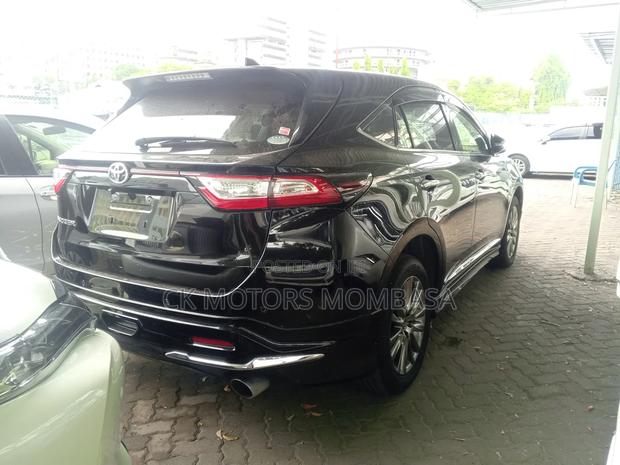 Toyota Harrier 2019 Black