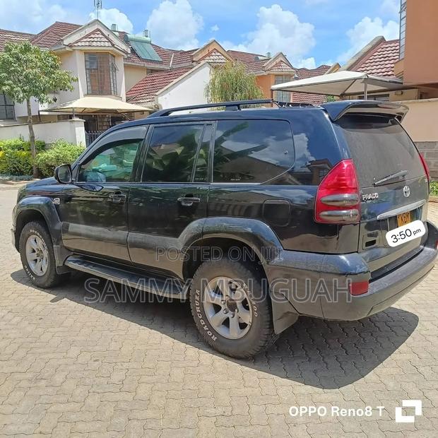 Toyota Land Cruiser Prado 2003 Black