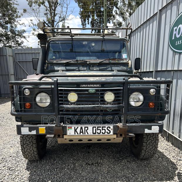 Land Rover Defender Station AWD 1997 Green