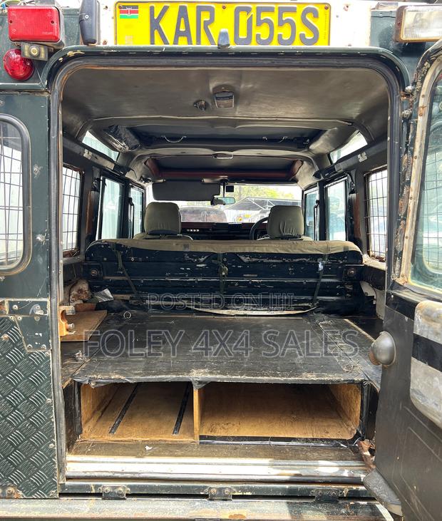 Land Rover Defender Station AWD 1997 Green