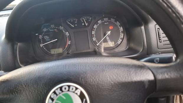 Skoda Octavia 1.6 2006 Gray
