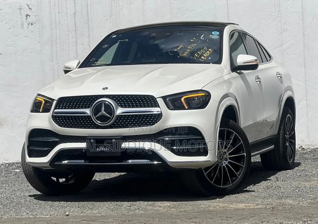 Mercedes-Benz GLE-Class GLE 400d 4MATIC 2020 White