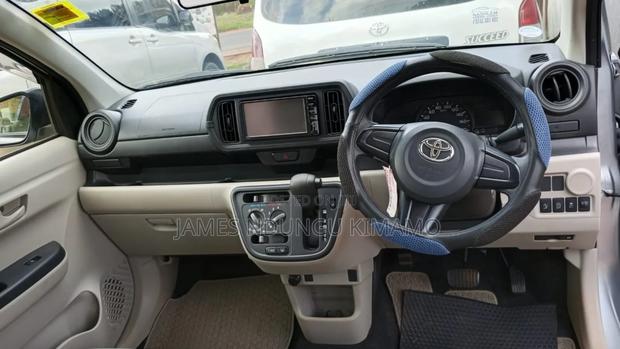Toyota Passo 2016 Beige
