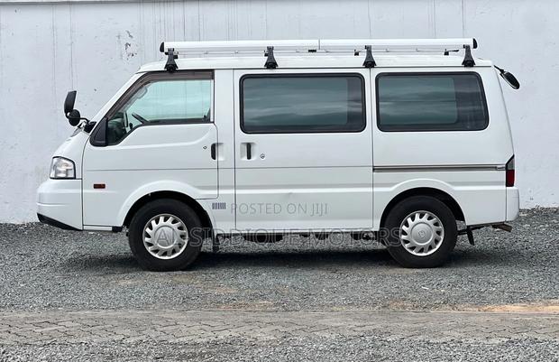 Mazda B 2019 White