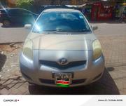 Toyota Vitz 2009 Silver for sale