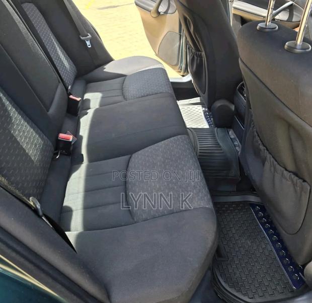 Mercedes-Benz C200 2005 Green