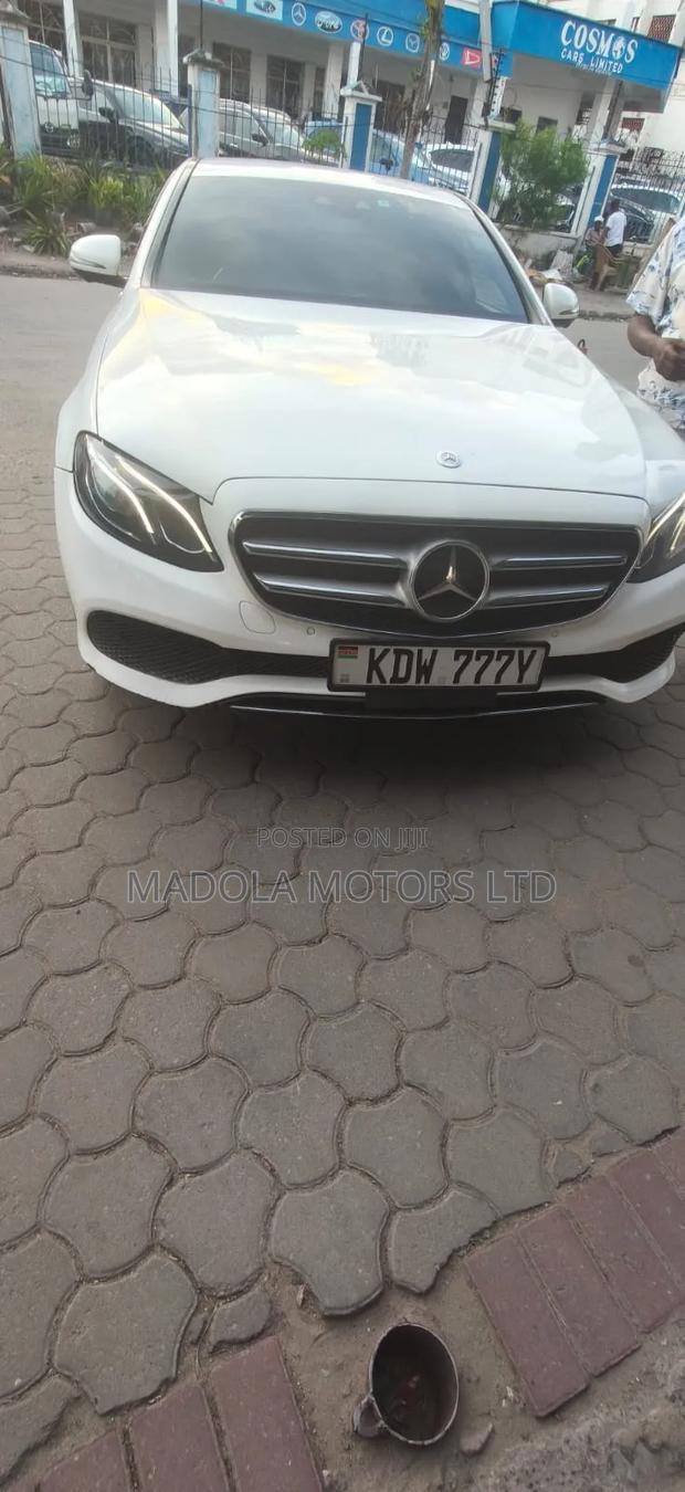 Mercedes-Benz E200 2018 White