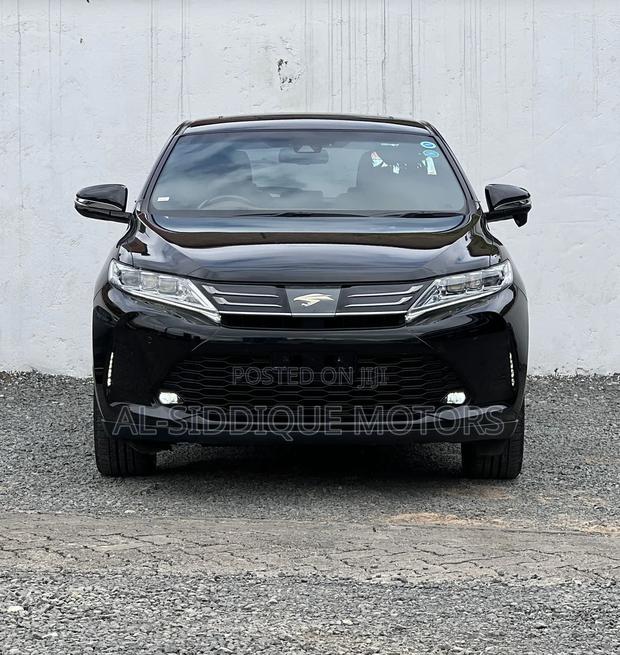 Toyota Harrier 2.0 2019 Black