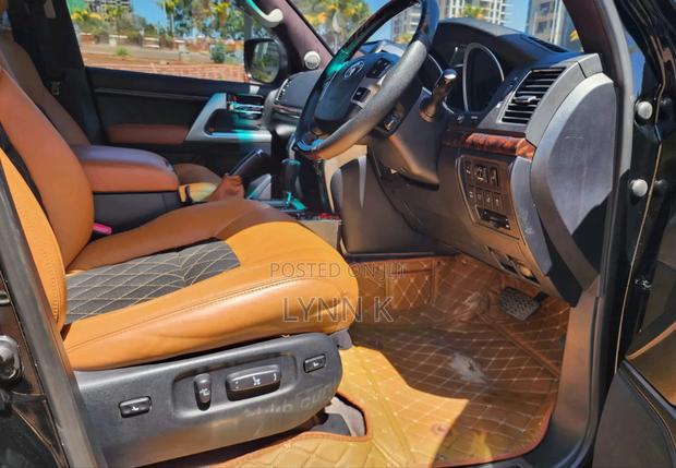 Toyota Land Cruiser 2014 Black