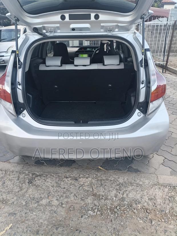 Toyota Aqua 2015 Silver