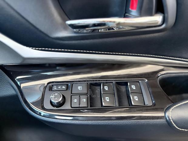 Toyota Harrier 2019 White
