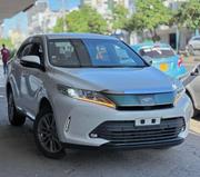 Toyota Harrier 2019 White for sale