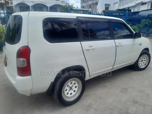 Toyota Succeed 2015 Pearl